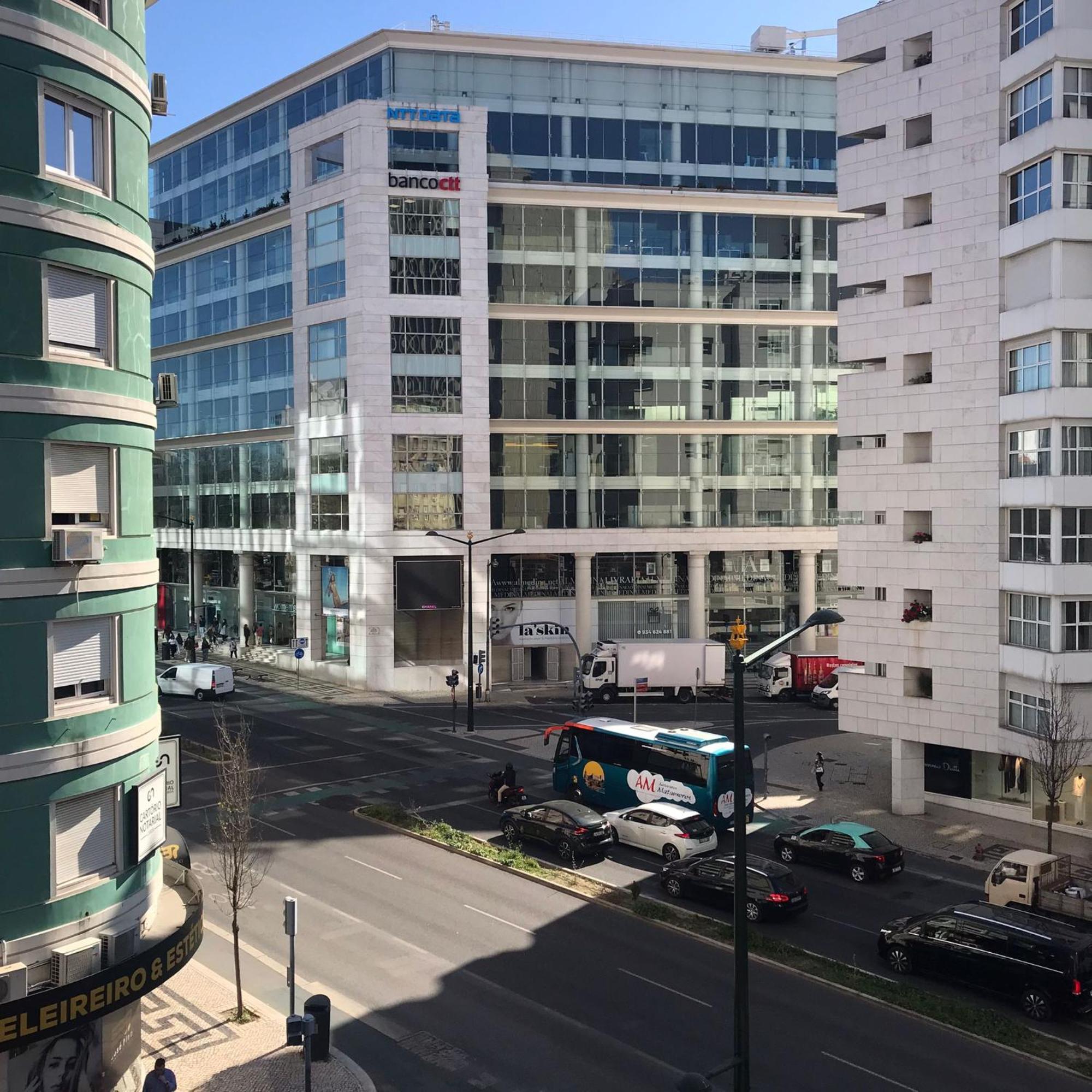 A Ponte - Saldanha Hotel Lisbon Exterior photo