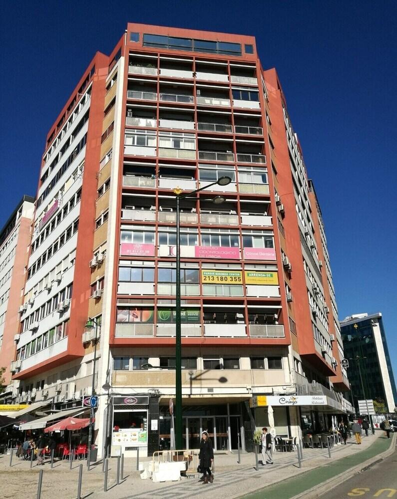 A Ponte - Saldanha Hotel Lisbon Exterior photo